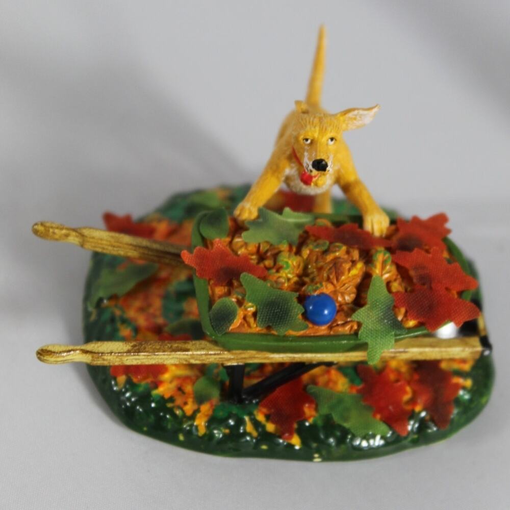 Department 56 Snow Village Harvesting Yard 2-Piece Fall Harvest Figurine Set - Picture 3 of 10